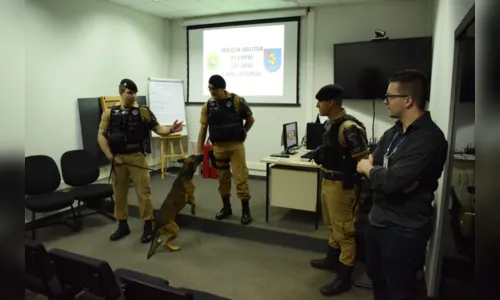 
						
							Canil do 10º BPM realiza palestra sobre prevenção de mordidas de cães
						
						