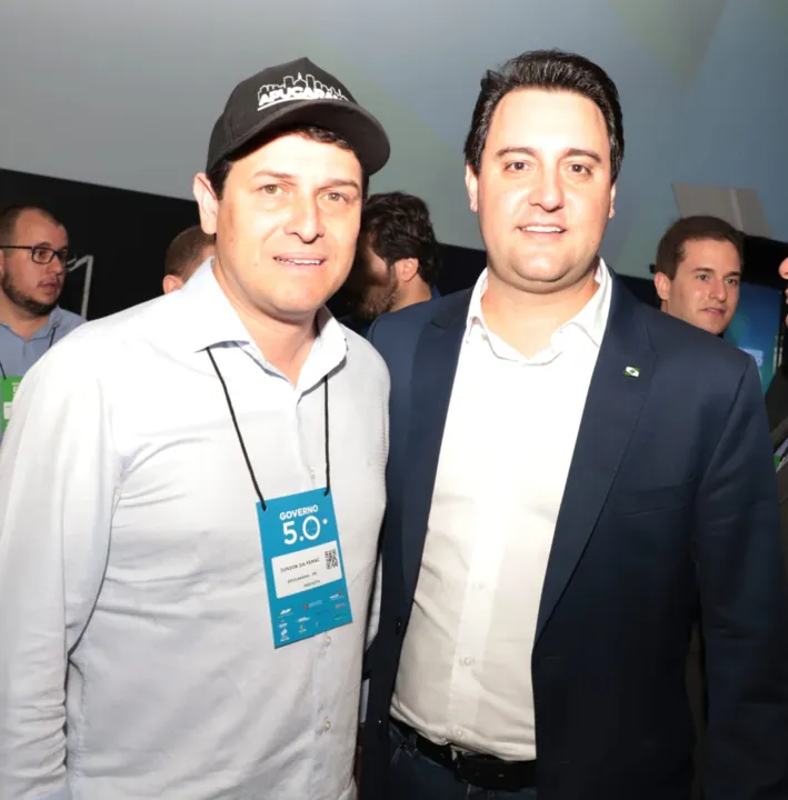 Prefeito Junior da Femac com governador Ratinho Junior