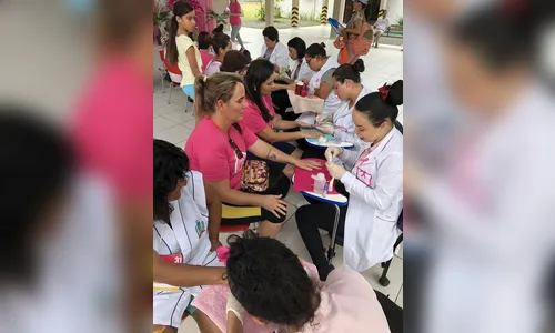 Paraná Rosa chega ao fim com a mobilização de mais de 40 mil pessoas