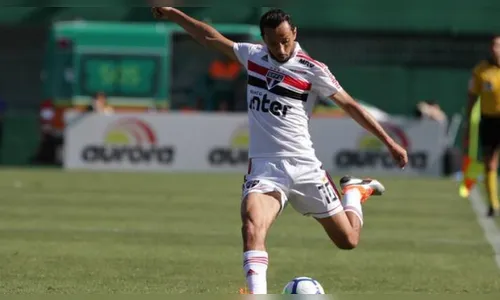 São Paulo visita Chapecoense no Sul para se manter no G4 do Brasileirão