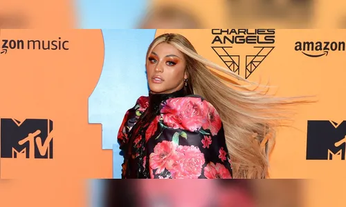 Pabllo Vittar vence prêmio de ‘Melhor Artista Brasileiro’ no exterior