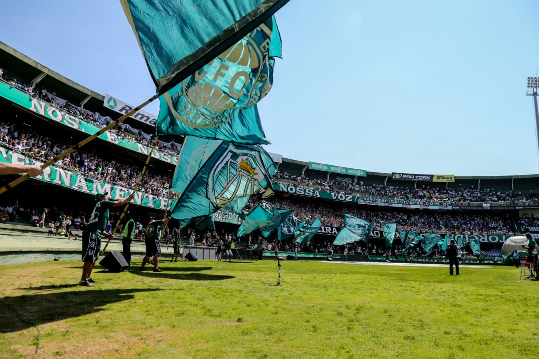 Coritiba quer Couto Pereira lotado na reta final da Série B. (Geraldo Bubniak/AGB)