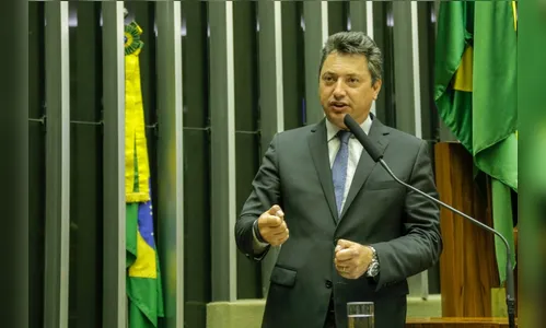 Deputado Sérgio Souza critica critérios para extinguir municípios menores