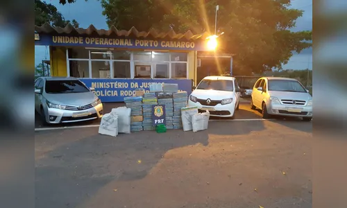 PRF prende seis pessoas com quase meia tonelada de maconha no Paraná