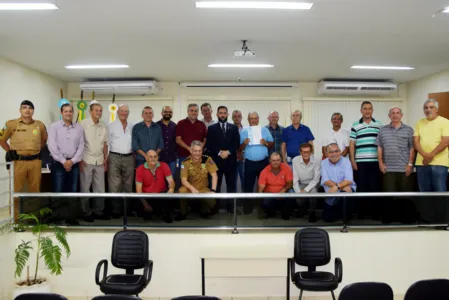 A solenidade aconteceu na Câmara de Vereadores de Jardim Alegre. (Foto: Ivan Maldonado)