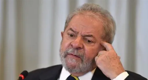 TRF4 julga no fim do mês recurso de Lula em caso de sítio de Atibaia