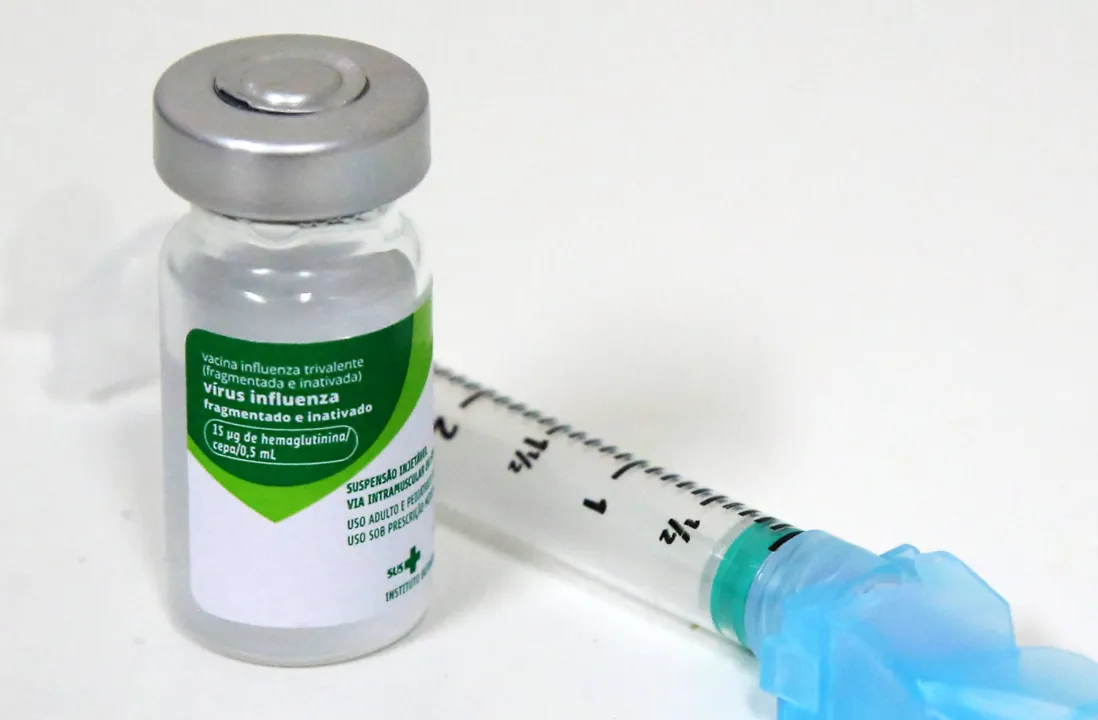 Saúde distribui mais 284 mil doses da vacina contra a gripe