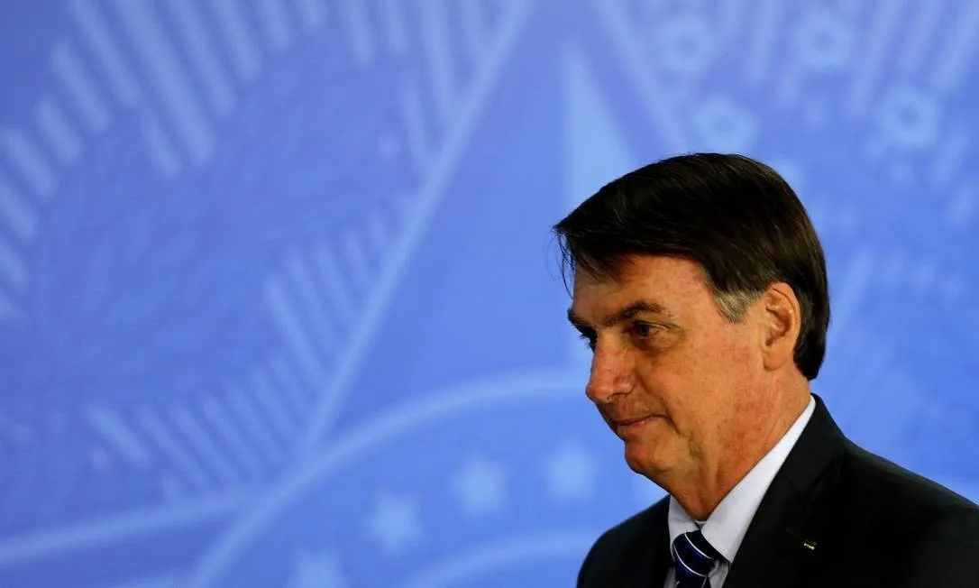 Bolsonaro decide deixar o PSL e marca reunião com deputados aliados