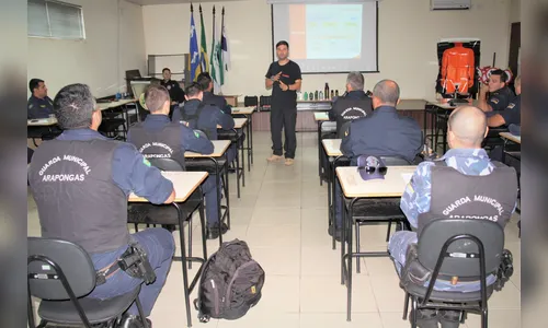 Guardas Municipais de Arapongas passam por nova instrução de segurança