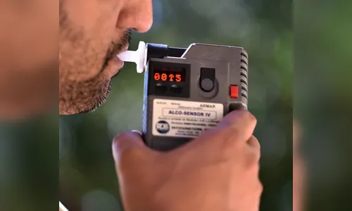 Motorista é preso em flagrante por embriaguez após confusão no trânsito