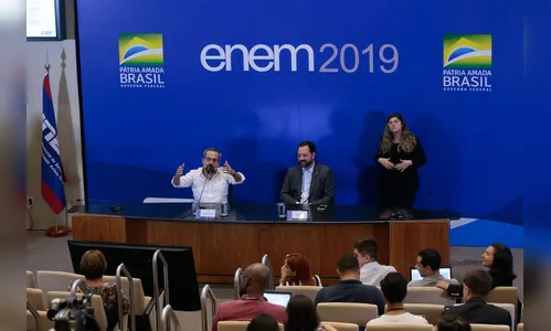 Enem dos próximos anos será um exame técnico, diz ministro da Educação