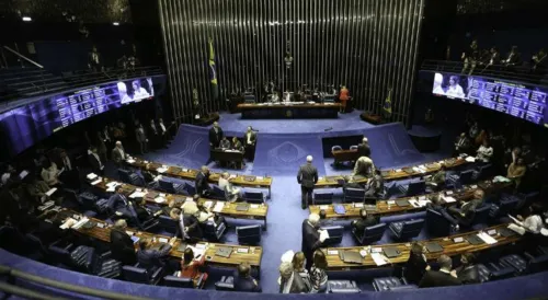 AO VIVO - Reforma da Previdência é promulgada pelo Congresso. Acompanhe