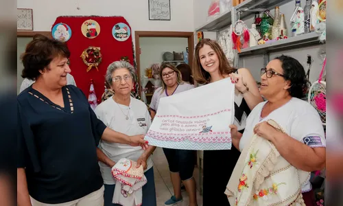 Comitiva de Ibiporã conhece “Economia Solidária” de Apucarana