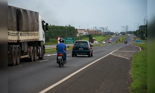 Movimento nas estradas e nas rodoviárias da região promete ser intenso no feriado; confira o vídeo