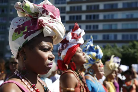 Inclusão no mercado de trabalho é tema urgente para 46% dos negros