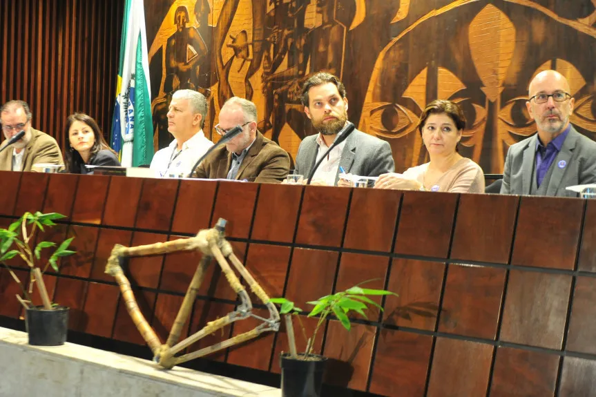 Uso sustentável do bambu é discutido em audiência pública na Assembleia Legislativa