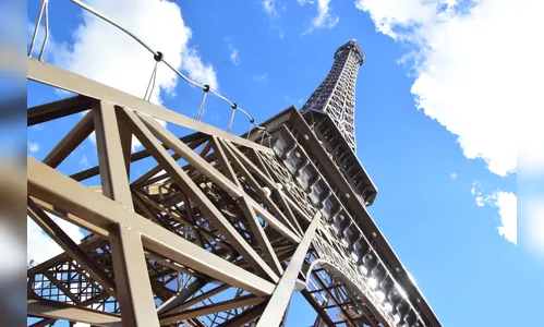 Mulher agride policiais durante festa em Ivaiporã