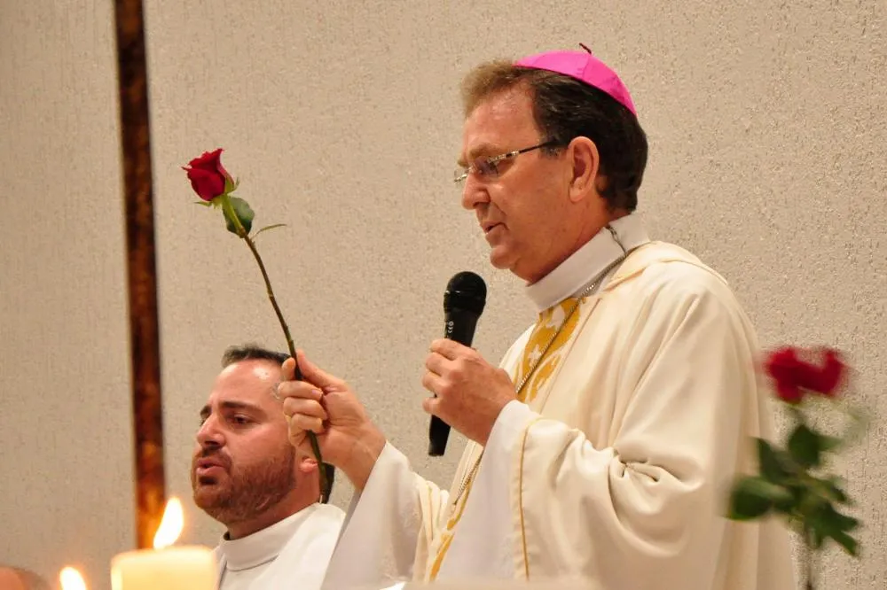 Arcebispo Dom Anuar Battisti de Maringá renuncia ao cargo