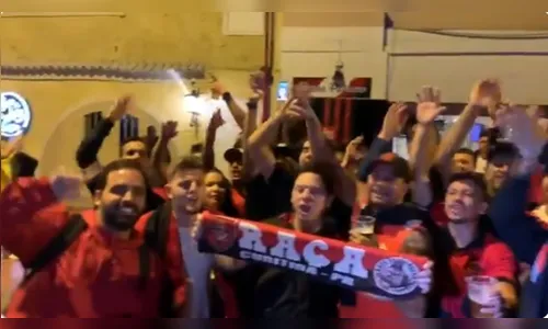 Flamenguistas invadem Lima para final contra River Plate