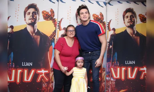 
							Prefeitura de Ivaiporã e Lar Santo Antônio realizam sonho de duas crianças: tirar foto com Luan Santana
						
						