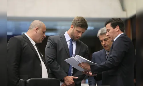 Deputados aprovam projeto que proíbe bloqueio de rodovias durante a realização de obras