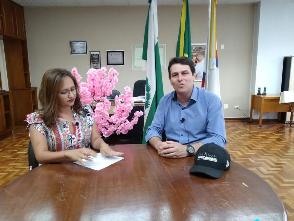 Junior da Femac, prefeito de Apucarana, fala sobre Saúde, Segurança, obras e dívidas da cidade; veja vídeo