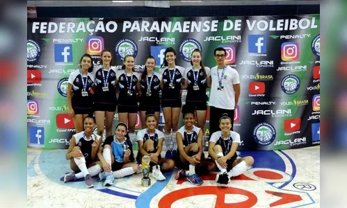 Equipe araponguense de vôlei é campeã do Paranaense de Voleibol