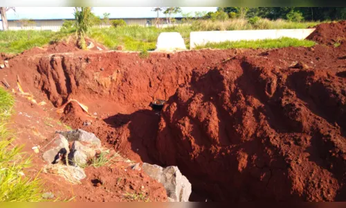 
						
							Concessionária reforça obstáculos na rota alternativa ao pedágio em Arapongas; veja vídeo
						
						