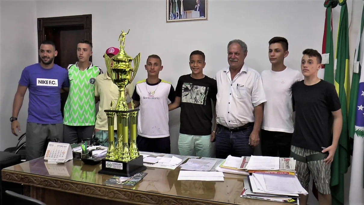 Equipe de Jandaia do Sul conquista título do 1º Torneio da República na Fazenda Ubatuba