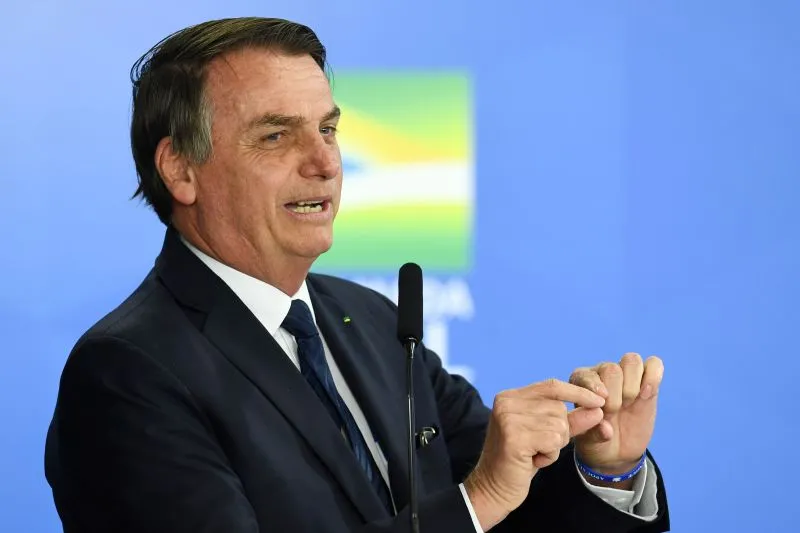 Bolsonaro formaliza indicação de Nestor Forster à Embaixada do Brasil nos EUA