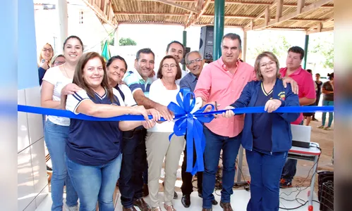 Prefeitura de Faxinal entrega reforma de escola