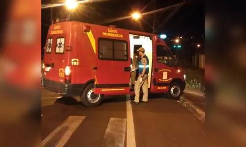 Carroça é atropelada por camionete S10 no acesso secundário, em Ivaiporã