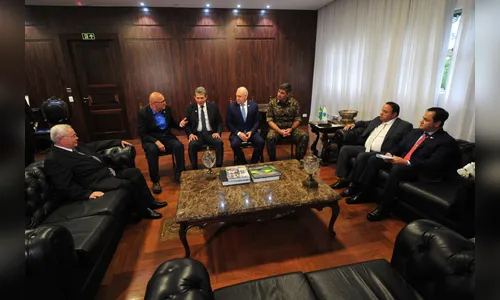 Assembleia recebe o diretor-geral brasileiro da Itaipu Binacional, General Joaquim Silva e Luna