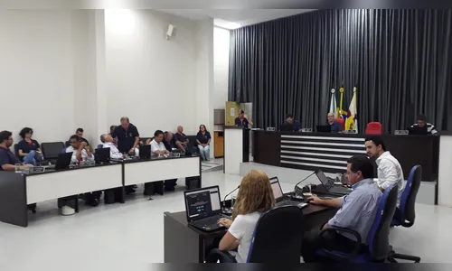 Vereadores de Apucarana votam orçamento do município para 2020