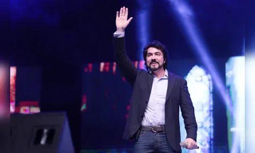 Padre Fábio de Melo revela ter sofrido crise de pânico antes de show no Ceará