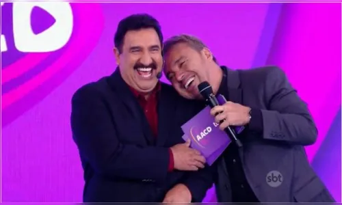 Ratinho se emociona durante homenagem a Gugu Liberato