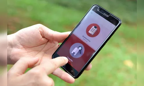 Aplicativo da UEL facilita comunicação entre surdos e dentista