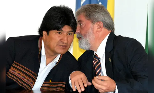 Lula fala por telefone com Evo Morales