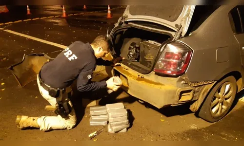 Polícia Rodoviária prende casal com 32 quilos de cocaína em fundo falso