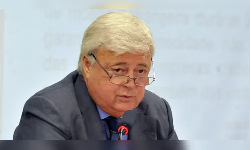 Fifa bane para sempre Ricardo Teixeira do futebol por corrupção