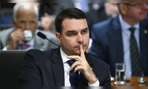 Gilmar Mendes libera inquérito contra Flávio Bolsonaro