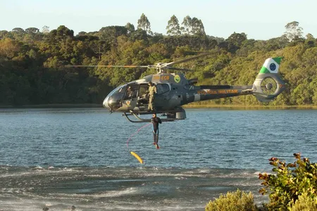 O objetivo é que médicos e enfermeiros estejam prontos para atuar nas missões mais difíceis durante a temporada de verão. (Foto: AEN)
