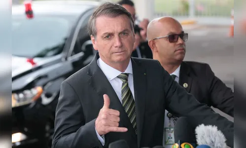 Bolsonaro diz que usará canal aberto com Trump para falar de tarifas