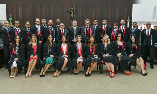 22 novos Juízes Substitutos tomam posse no TJPR