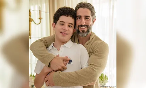 Marcos Mion se emociona com apresentação do filho: 'autismo não é incapacidade'