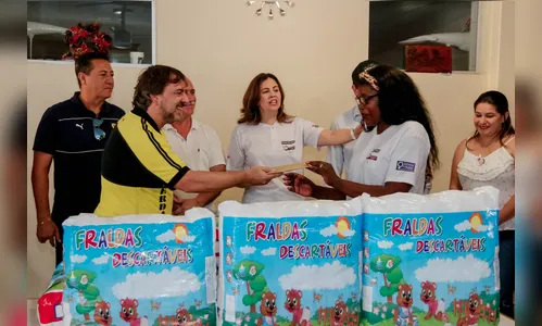 Economia Solidária doa fraldas infantis