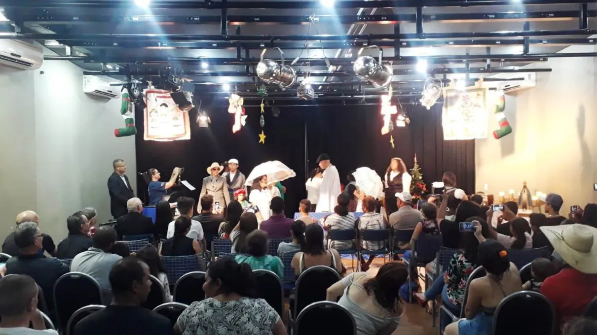 Estação Cidadania Cultura de Arapongas encerra ano com peça teatral