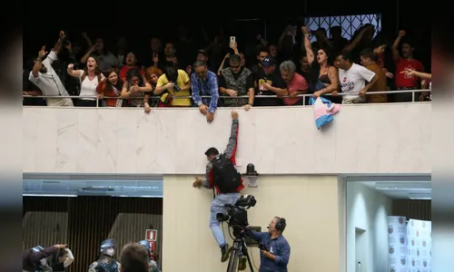 Servidores públicos decidem acampar na Alep em protesto contra a Reforma da Previdência