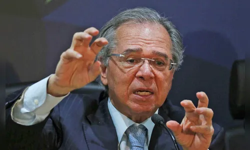 Guedes: teremos juros mais baixos e câmbio um pouco mais alto por 'muitos anos'