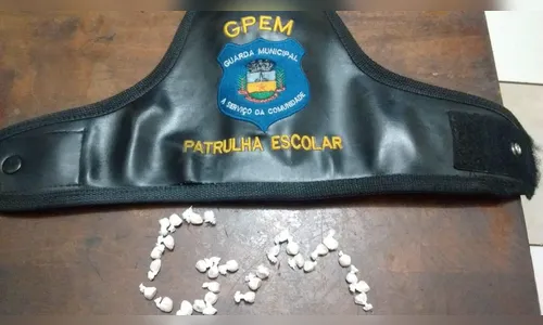 GM de Apucarana apreende 30 pedras de crack
